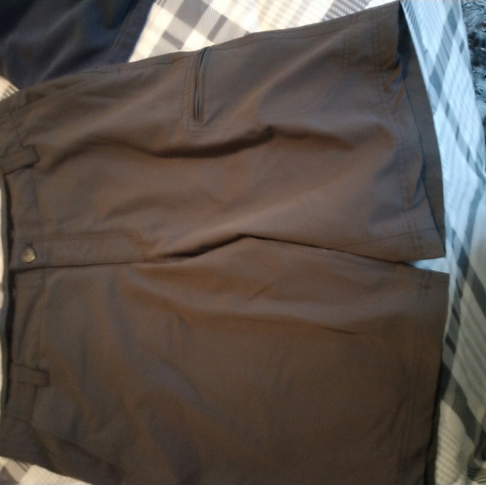 Zero exposure shorts